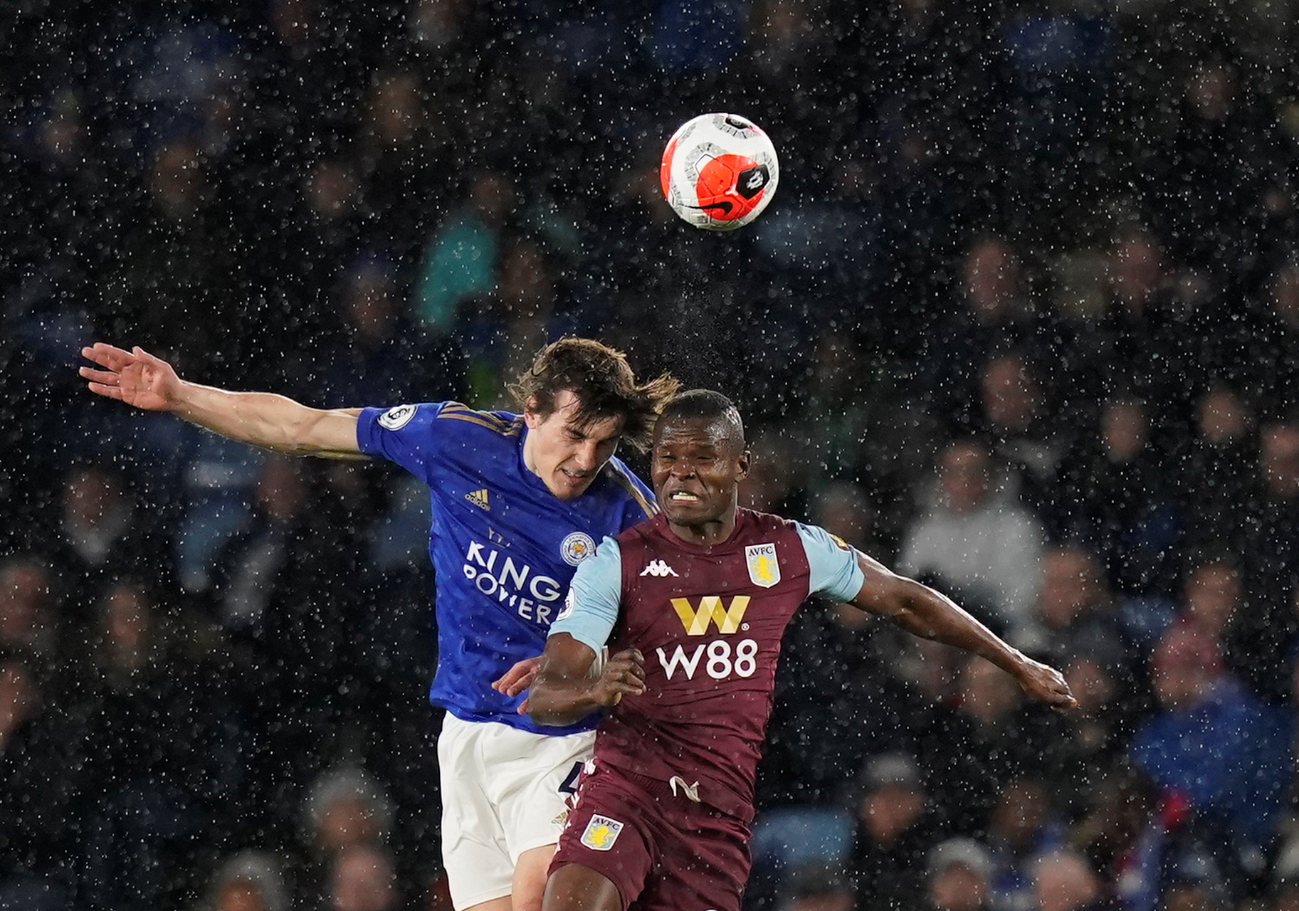 出的具有前 出的具有前